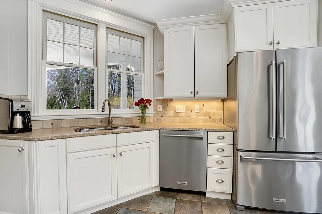 16 Chandler Drive Falmouth ME 04105