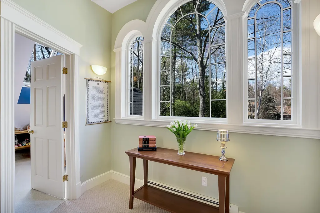 16 Chandler Drive Falmouth ME 04105