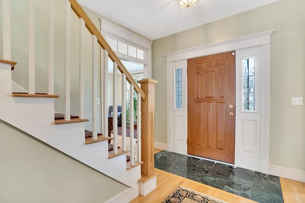 16 Chandler Drive Falmouth ME 04105