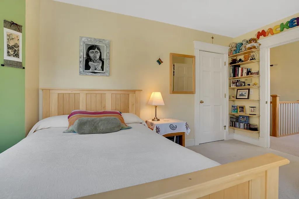 16 Chandler Drive Falmouth ME 04105