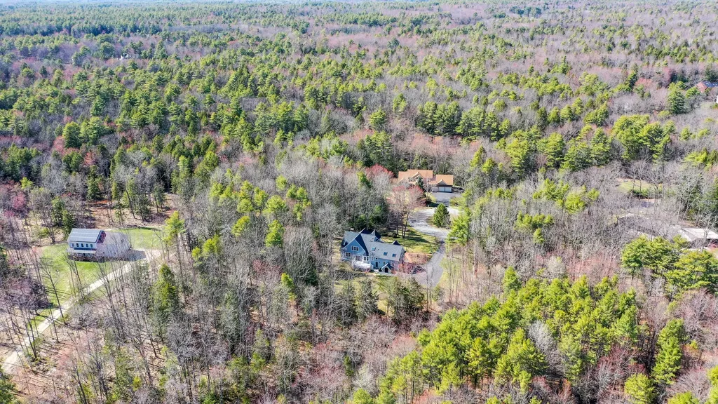 16 Chandler Drive Falmouth ME 04105