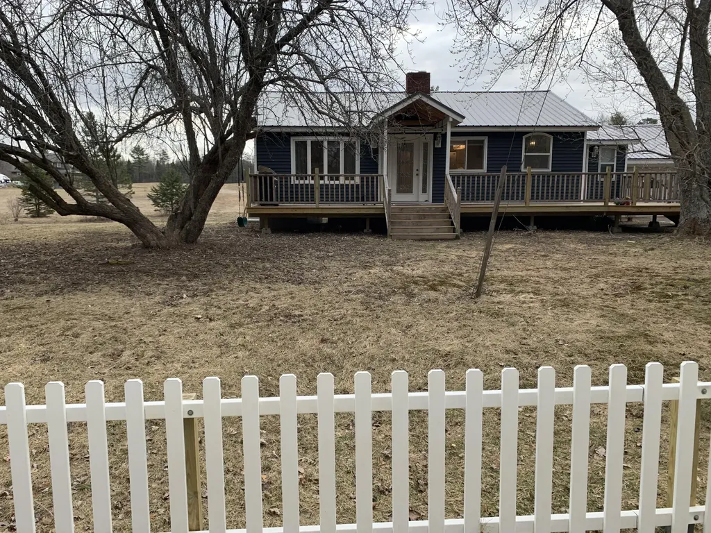 153 Mutton Lane Clinton ME 04927