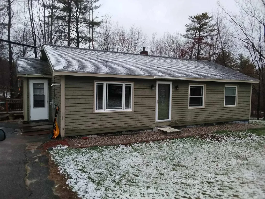 15 Adler Drive Gray ME 04039
