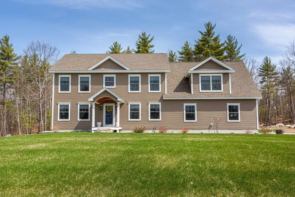 83 Harvest Hill Road Windham ME 04062
