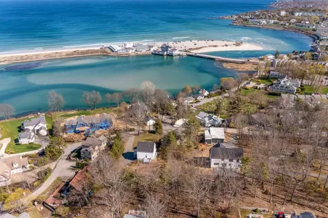 79 Hoyts Lane Ogunquit ME 03907