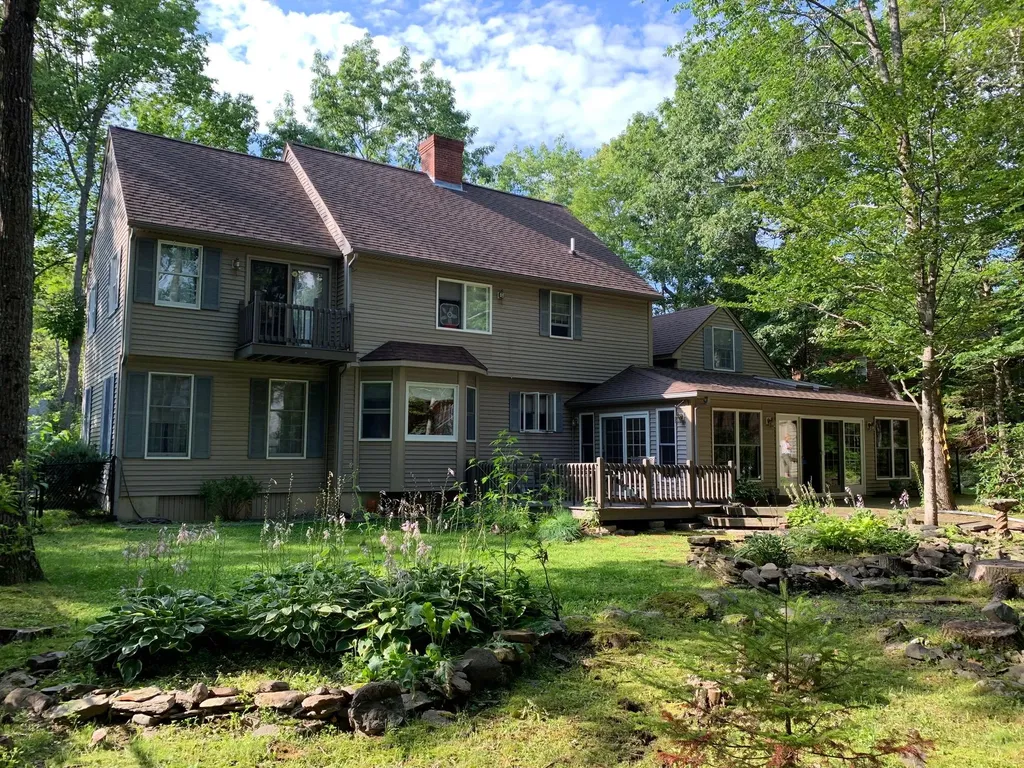 13 Silver Ridge Veazie ME 04401