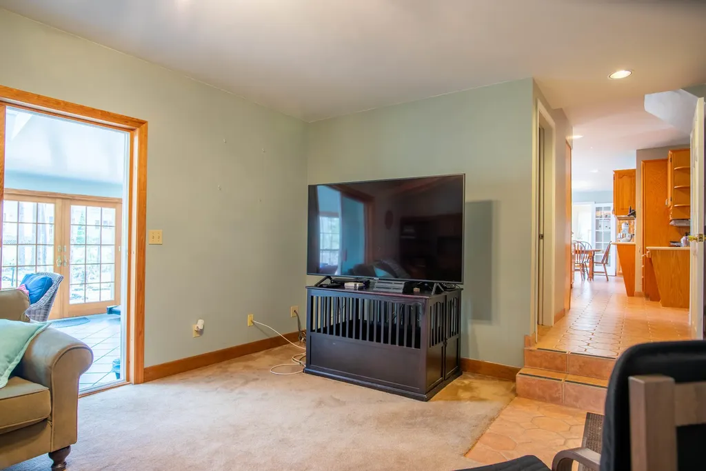 13 Silver Ridge Veazie ME 04401