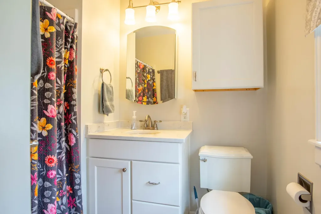 13 Silver Ridge Veazie ME 04401