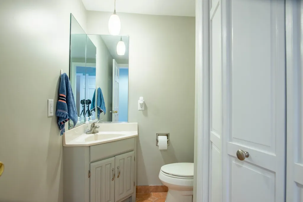 13 Silver Ridge Veazie ME 04401