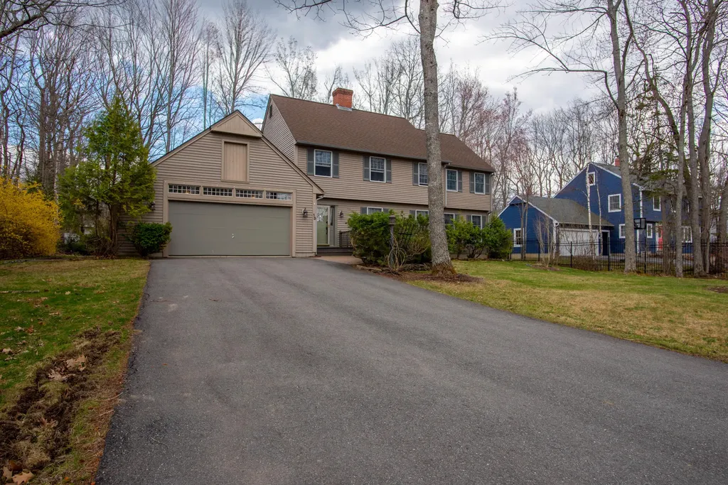 13 Silver Ridge Veazie ME 04401