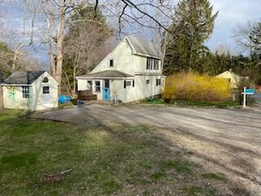 93 Cobb Road Camden ME 04843
