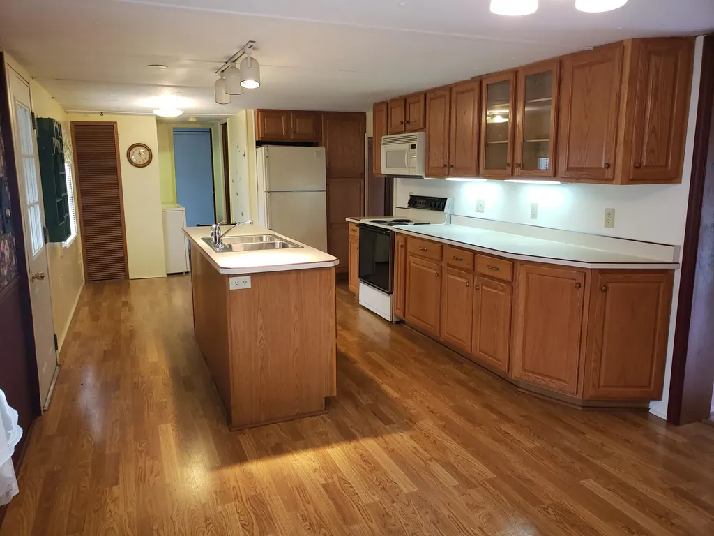12 Masterman Avenue Wilton ME 04294