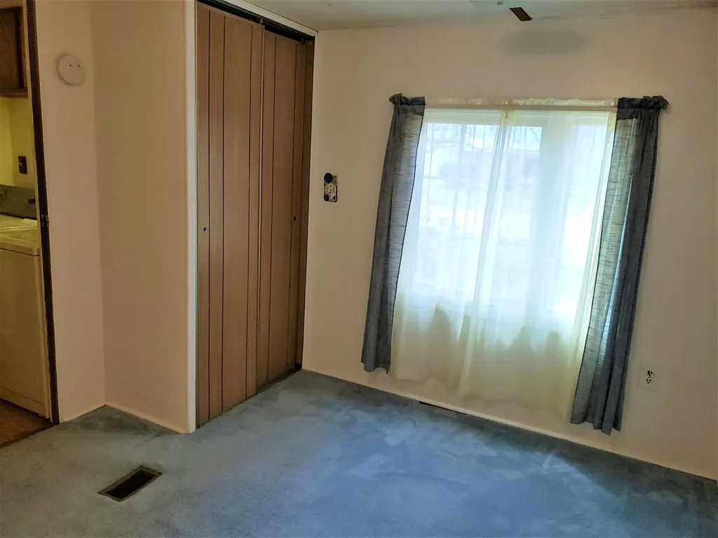 12 Masterman Avenue Wilton ME 04294