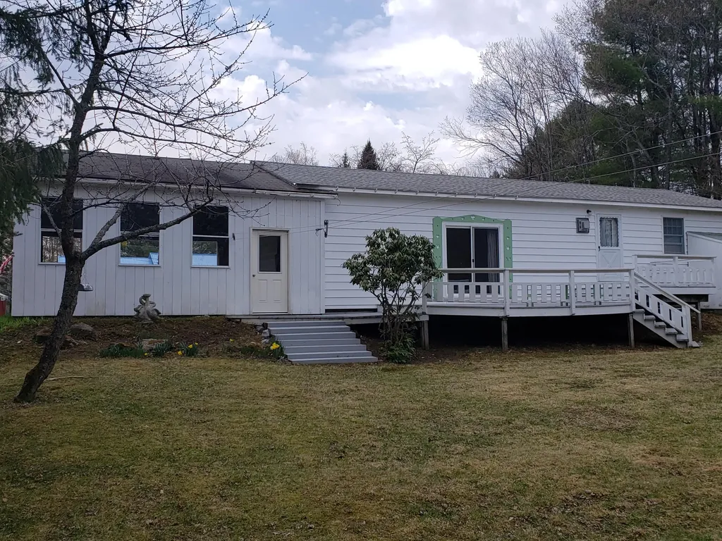 12 Masterman Avenue Wilton ME 04294