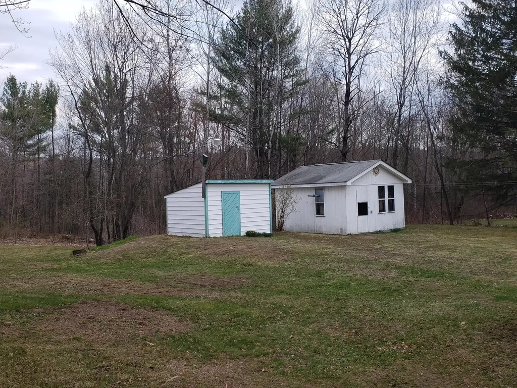 12 Masterman Avenue Wilton ME 04294