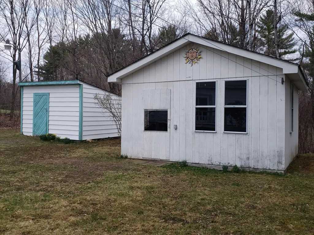 12 Masterman Avenue Wilton ME 04294