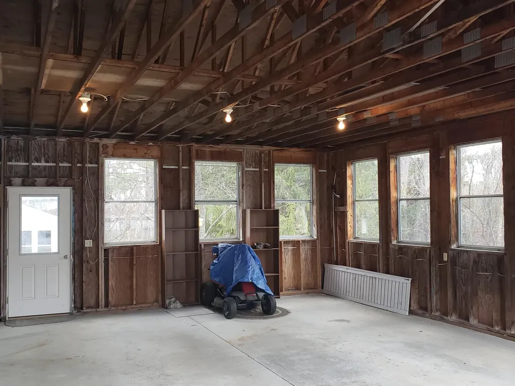 12 Masterman Avenue Wilton ME 04294