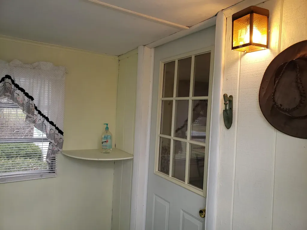 12 Masterman Avenue Wilton ME 04294