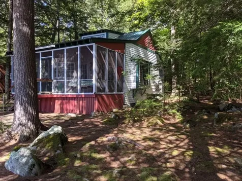 11 Papoose Island Road Raymond ME 04071
