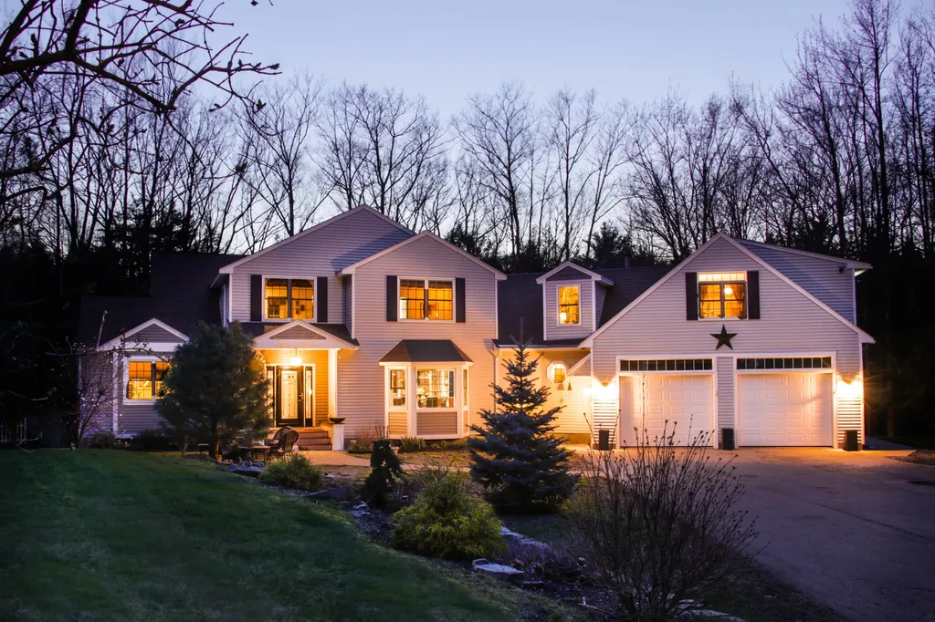 22 Adams Lane Ogunquit ME 03907