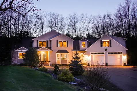22 Adams Lane Ogunquit ME 03907