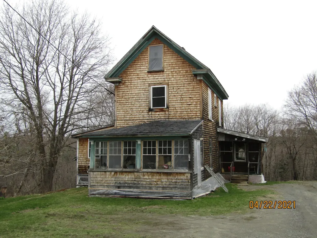 76 Riverside Street Milo ME 04463