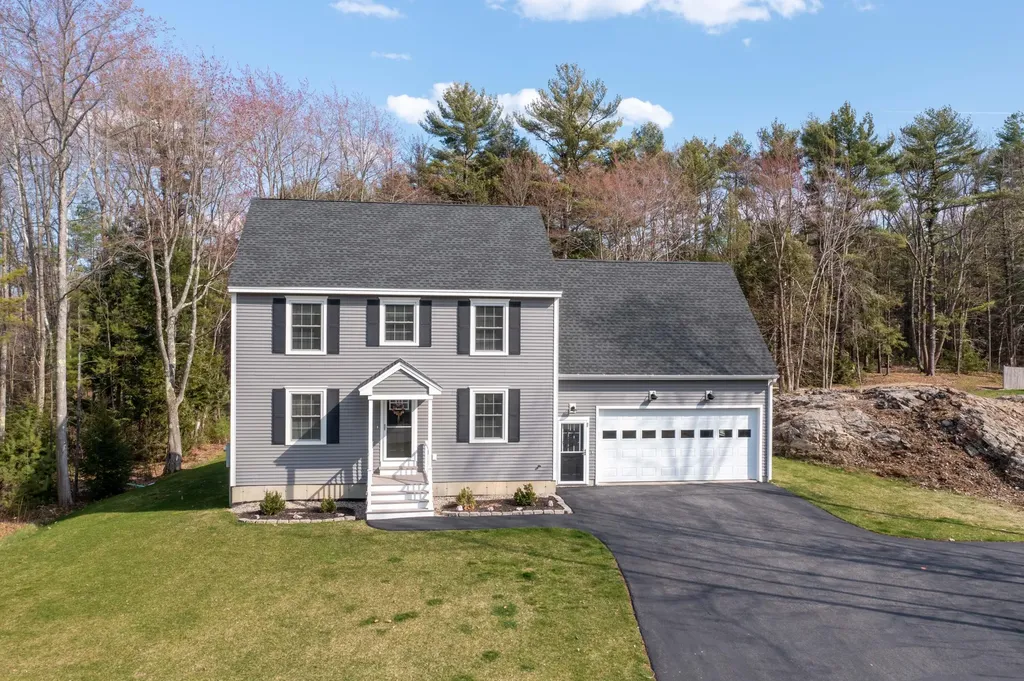 11 Blandings Way Biddeford ME 04005