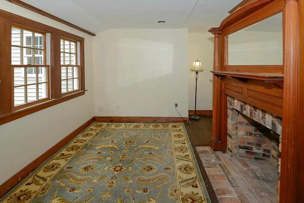 960 Roosevelt Trail Naples ME 04055