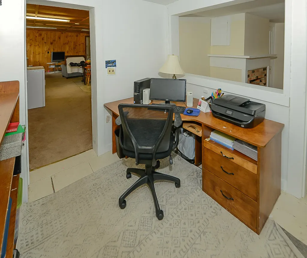 960 Roosevelt Trail Naples ME 04055