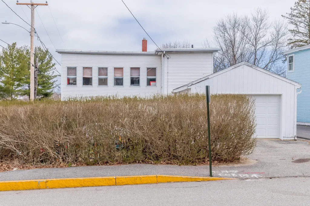7 Lafayette Street Biddeford ME 04005