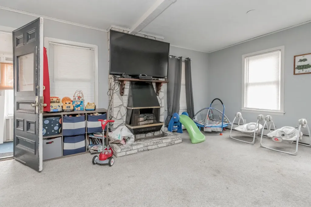 7 Lafayette Street Biddeford ME 04005