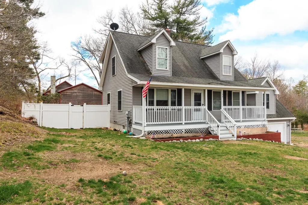24 Park Street Sanford ME 04073