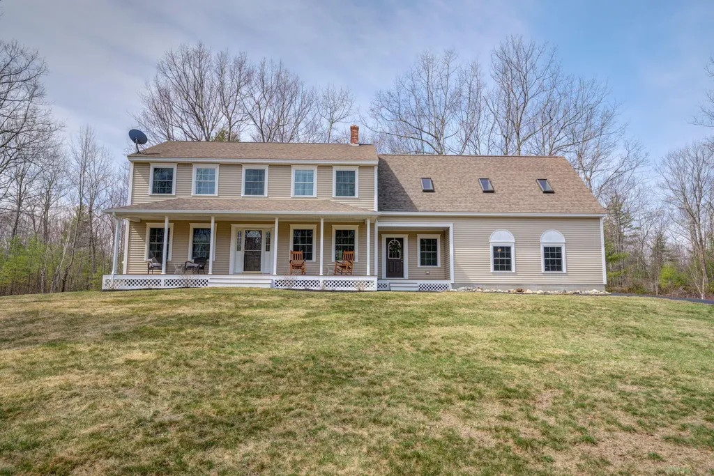 32 Autumn Brook Way Gorham ME 04038