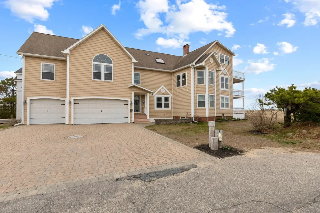 2 Pavia Avenue Old Orchard Beach ME 04064