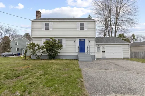 208 Pinecrest Road Portland ME 04102
