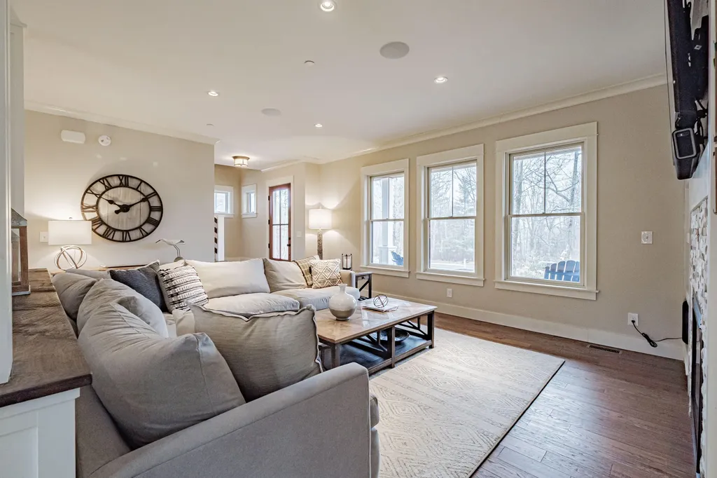 42 Stone Ridge Road Falmouth ME 04105