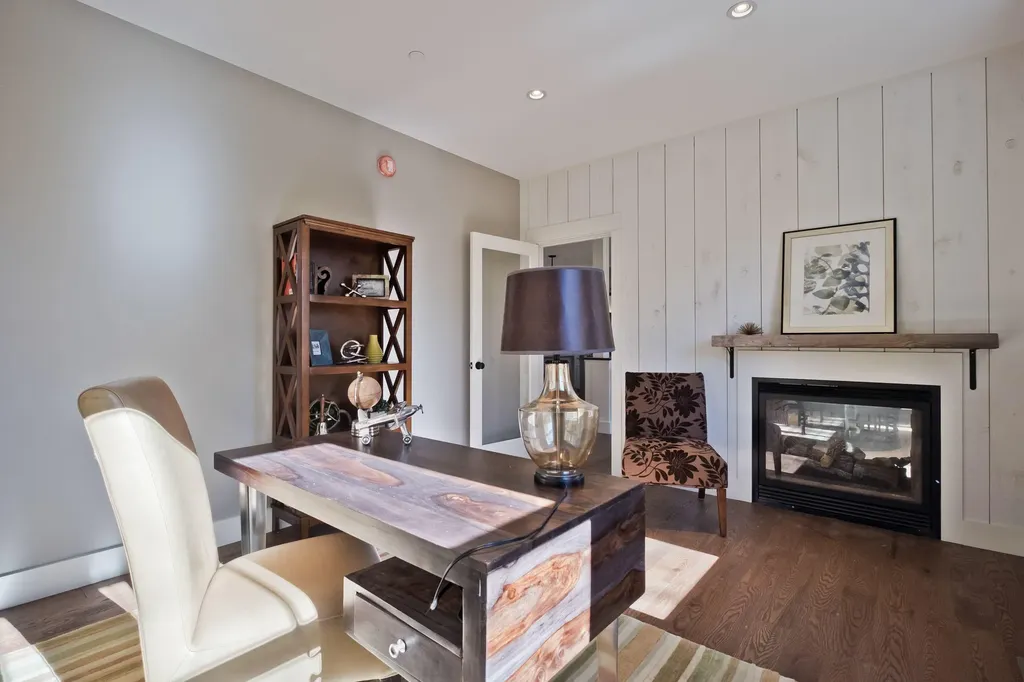 42 Stone Ridge Road Falmouth ME 04105