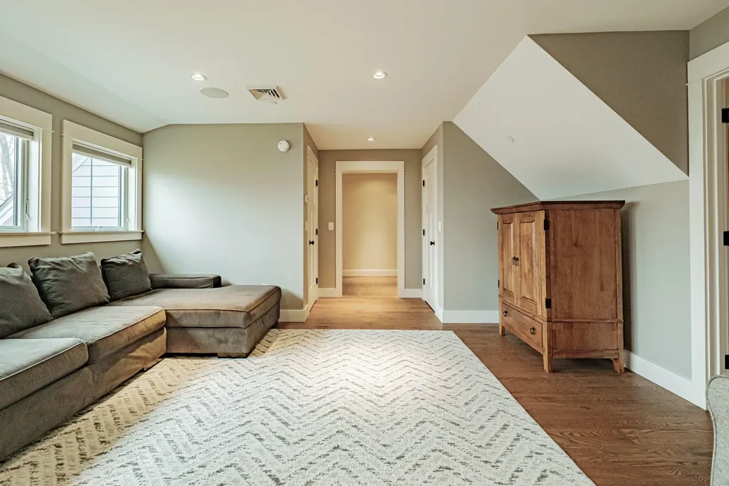42 Stone Ridge Road Falmouth ME 04105