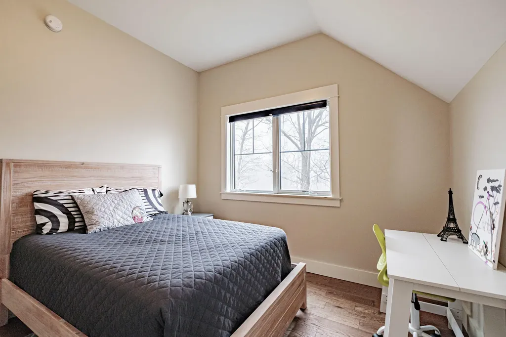 42 Stone Ridge Road Falmouth ME 04105