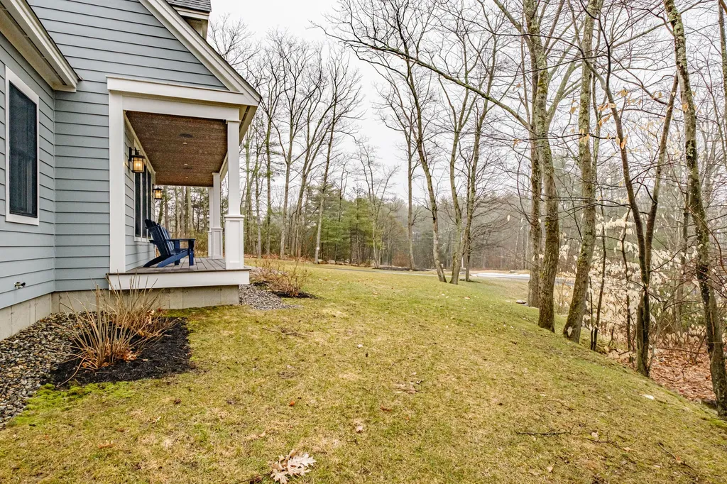 42 Stone Ridge Road Falmouth ME 04105
