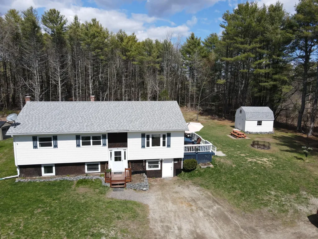 55 Elmwood Road Pownal ME 04069