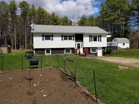 55 Elmwood Road Pownal ME 04069