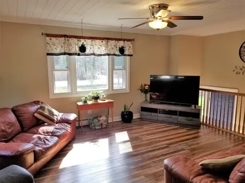 55 Elmwood Road Pownal ME 04069