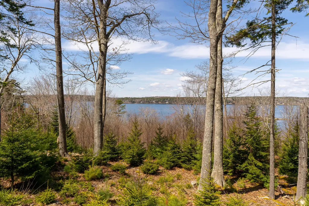 Lot 42r01a Ocean Point Road Boothbay ME 04544