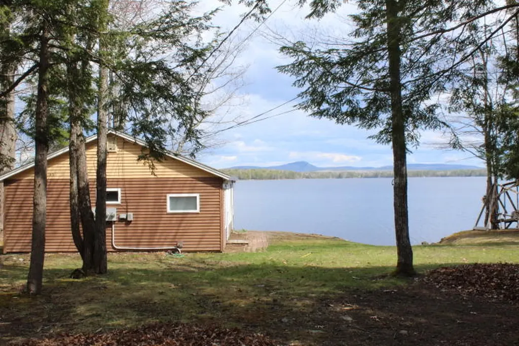 73 Forestry Lane Eddington ME 04428