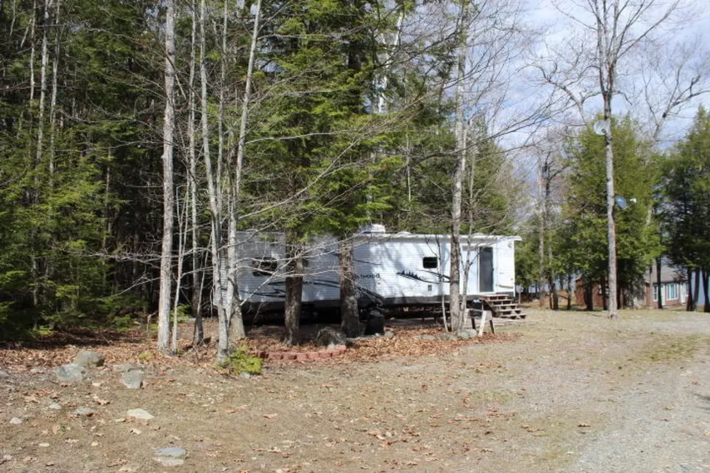 73 Forestry Lane Eddington ME 04428