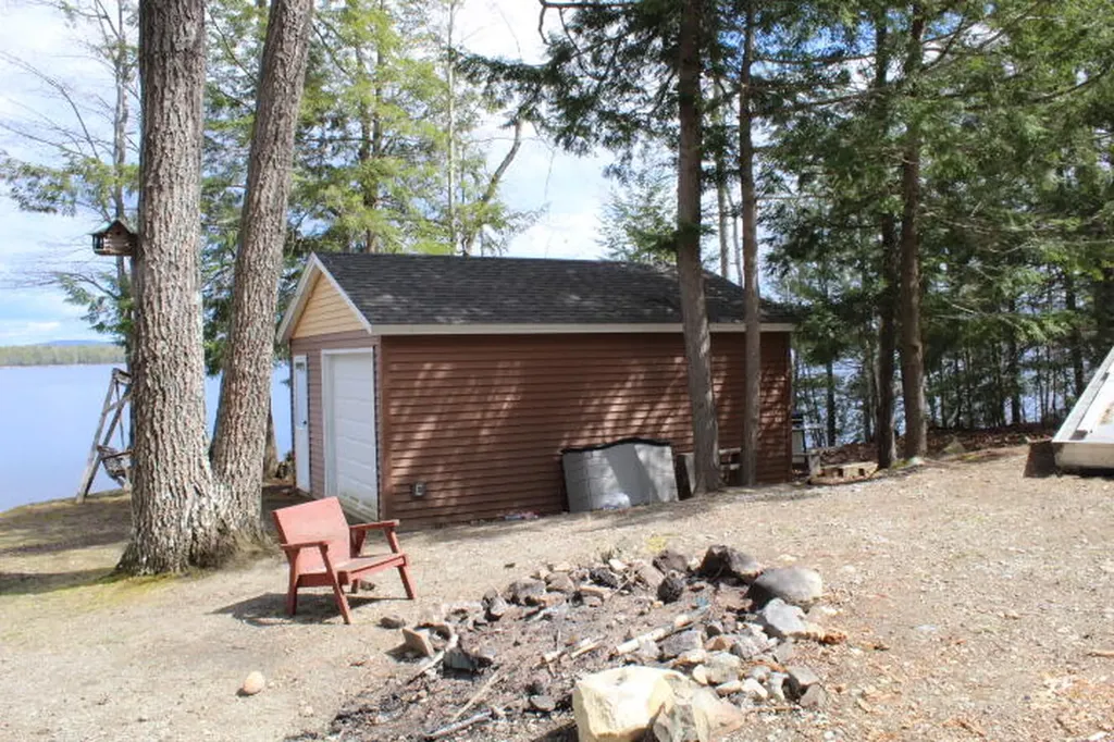 73 Forestry Lane Eddington ME 04428