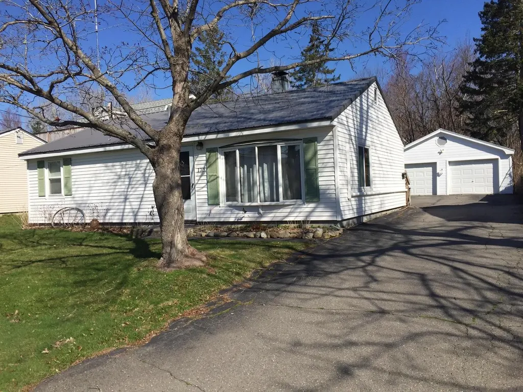 173 Thornton Road Bangor ME 04401