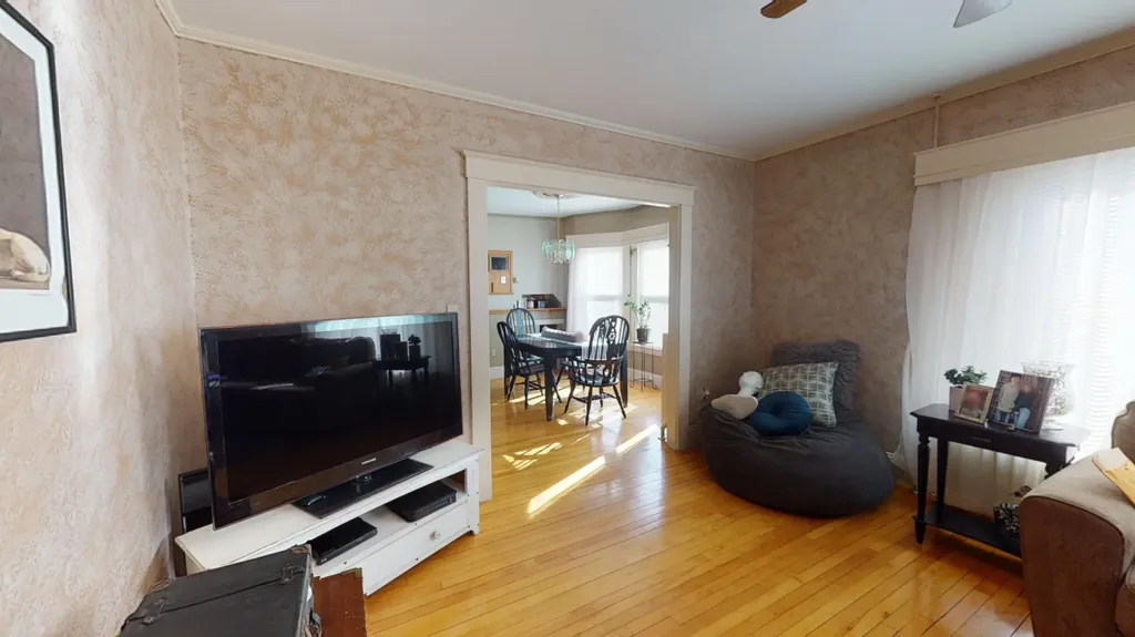 107 Lake Street Auburn ME 04210