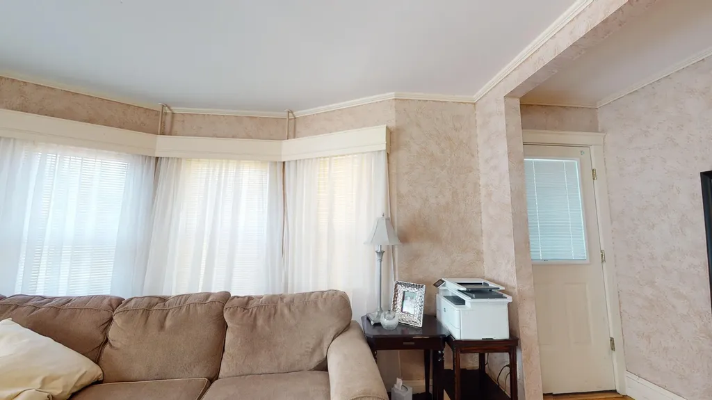 107 Lake Street Auburn ME 04210